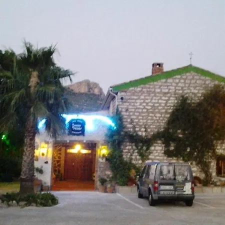 Rural La Caseria De Piedra Restaurante Landhuis