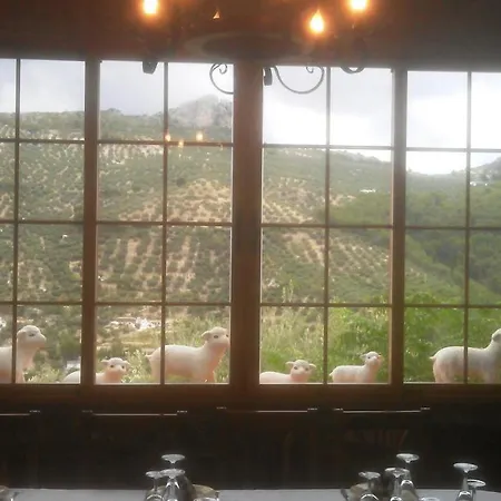 Rural La Caseria De Piedra Restaurante * Jaén
